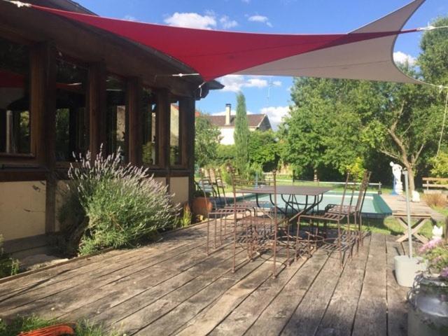 Bed and Breakfast Le Clos De La Livre Fontaine-sur-Ay Exterior foto